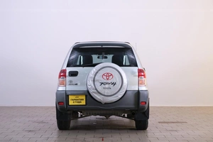 Внедорожник Toyota RAV4 2001 года, 769000 рублей, Омск