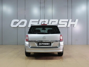 Универсал Opel Astra 2010 года, 669000 рублей, Воронеж