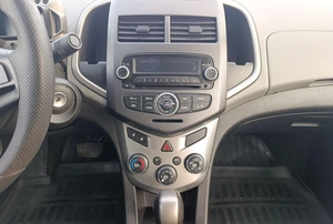 Седан Chevrolet Aveo 2014 года, 705000 рублей, Красноярск