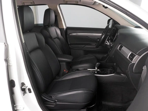 Внедорожник Mitsubishi Outlander 2018 года, 2650000 рублей, Минеральные Воды