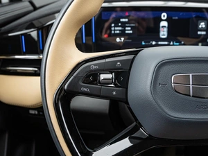Внедорожник Geely Boyue L 2023 года, 2470000 рублей, Краснодар