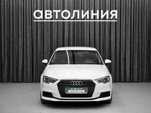 Хетчбэк Audi A3 2016 года, 1599000 рублей, Красноярск