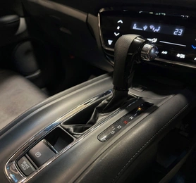 Внедорожник Honda Vezel 2017 года, 1758000 рублей, Красноярск