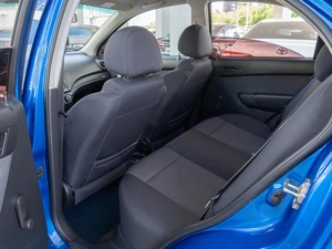 Седан Chevrolet Aveo 2011 года, 550000 рублей, Волгоград