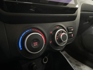 Седан Kia Rio 2012 года, 687000 рублей, Солонцы