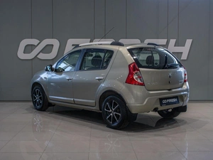 Хетчбэк Renault Sandero 2013 года, 749000 рублей, Петрозаводск