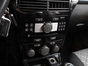 Универсал Opel Astra 2010 года, 699000 рублей, Воронеж