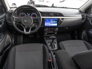 Хетчбэк Kia Rio X-Line 2018 года, 1429000 рублей, Саратов