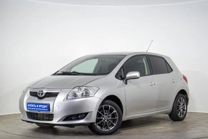 Хетчбэк Toyota Auris 2007 года, 689000 рублей, Оренбург