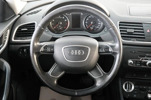 Внедорожник Audi Q3 2013 года, 1379000 рублей, Омск