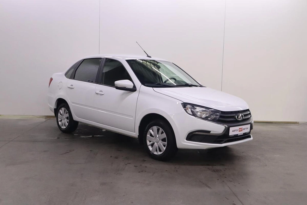 Седан ВАЗ (LADA) Granta 2023 года, 870000 рублей, Брянск