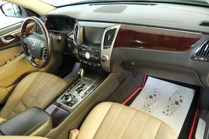 Седан Hyundai Equus 2011 года, 1299000 рублей, Омск