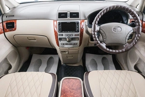 Минивэн Toyota Ipsum 2003 года, 899000 рублей, Красноярск