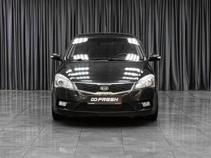 Хетчбэк Kia Ceed 2010 года, 699000 рублей, Тюмень