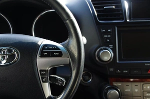 Внедорожник Toyota Highlander 2012 года, 1599000 рублей, Владимир