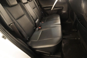 Внедорожник Toyota RAV4 2018 года, 3929000 рублей, Челябинск