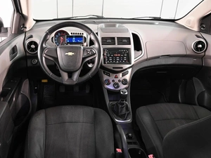 Седан Chevrolet Aveo 2012 года, 749000 рублей, Ростов-на-Дону