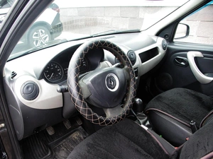 Седан Renault Logan 2010 года, 400000 рублей, Владимир