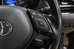 Внедорожник Toyota C-HR 2017 года, 2119000 рублей, Новокузнецк