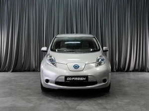 Хетчбэк Nissan Leaf 2010 года, 569000 рублей, Тюмень
