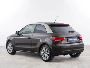 Хетчбэк Audi A1 2011 года, 1049050 рублей, Москва