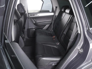 Внедорожник Volkswagen Touareg 2012 года, 2000000 рублей, Ростов-на-Дону
