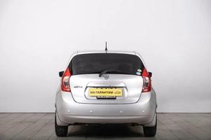 Хетчбэк Nissan Note 2016 года, 1049000 рублей, Томск