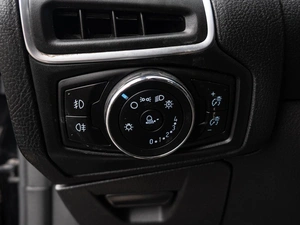 Хетчбэк Ford Focus 2013 года, 935000 рублей, Краснодар