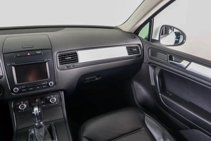 Внедорожник Volkswagen Touareg 2014 года, 1949000 рублей, Пермь