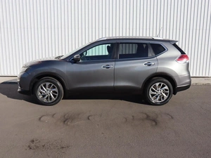 Внедорожник Nissan X-Trail 2015 года, 1680000 рублей, Брянск