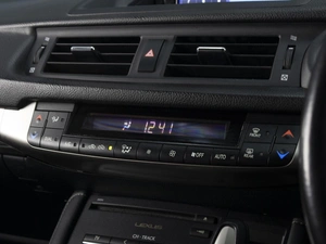 Хетчбэк Lexus CT 2015 года, 1410000 рублей, Омск