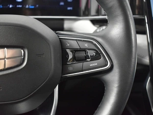 Внедорожник Geely Atlas 2023 года, 2835000 рублей, Казань