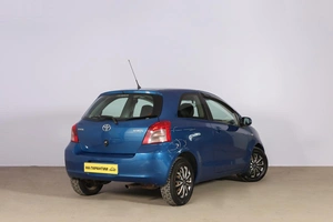Хетчбэк Toyota Yaris 2008 года, 699000 рублей, Новосибирск