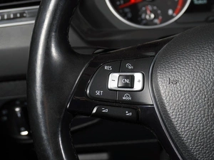 Внедорожник Volkswagen Tiguan 2017 года, 1840444 рублей, Тверь