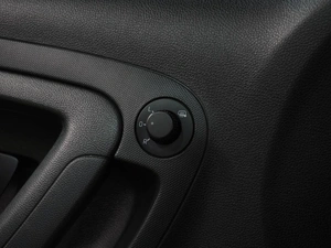 Хетчбэк Skoda Fabia 2012 года, 989000 рублей, Воронеж