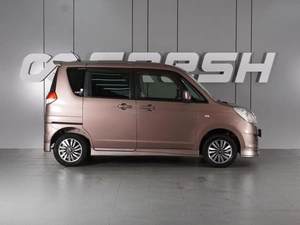Минивэн Mitsubishi Delica D2 2011 года, 680000 рублей, Красный Пахарь