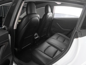 Седан Tesla Model 3 2019 года, 3769000 рублей, Тюмень