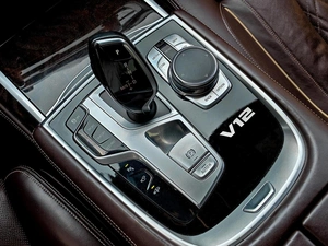 Седан BMW 7 серия 2017 года, 4560000 рублей, Краснодар
