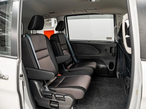 Минивэн Nissan Serena 2019 года, 2205000 рублей, Красноярск