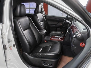 Седан Toyota Camry 2014 года, 1555000 рублей, Тюмень