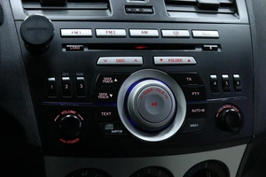 Хетчбэк Mazda 3 2010 года, 878000 рублей, Солонцы