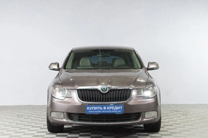 Лифтбек Skoda Superb 2011 года, 929000 рублей, Челябинск