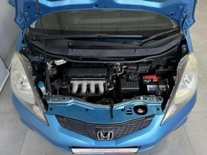 Хетчбэк Honda Fit 2010 года, 795000 рублей, Красноярск