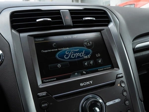 Седан Ford Mondeo 2015 года, 1319000 рублей, Волгоград