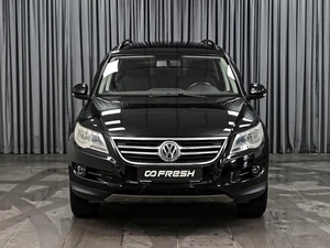 Внедорожник Volkswagen Tiguan 2010 года, 1125000 рублей, Ставрополь