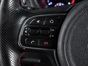 Седан Kia Optima 2016 года, 2055000 рублей, Воронеж