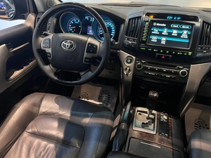 Внедорожник Toyota Land Cruiser 2008 года, 2979000 рублей, Красноярск