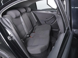 Седан Volkswagen Jetta 2012 года, 1120000 рублей, Ростов-на-Дону