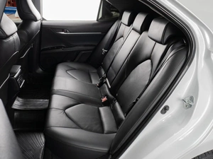 Седан Toyota Camry 2019 года, 3090000 рублей, Тюмень