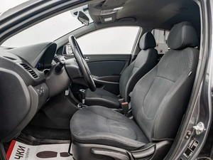 Хетчбэк Hyundai Solaris 2012 года, 950000 рублей, Красноярск